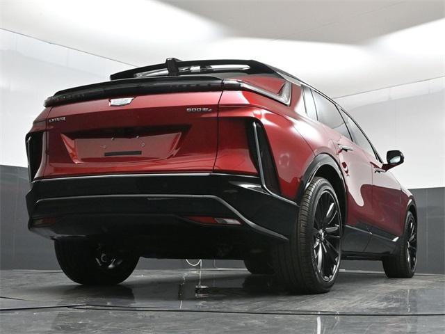 new 2025 Cadillac LYRIQ car, priced at $69,604