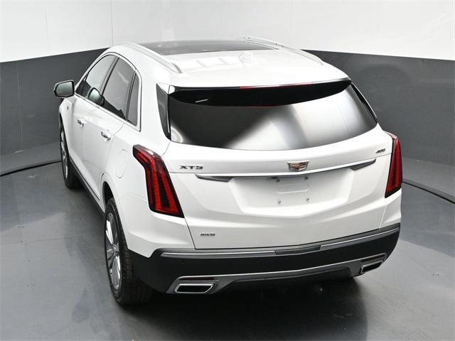 new 2025 Cadillac XT5 car, priced at $56,740