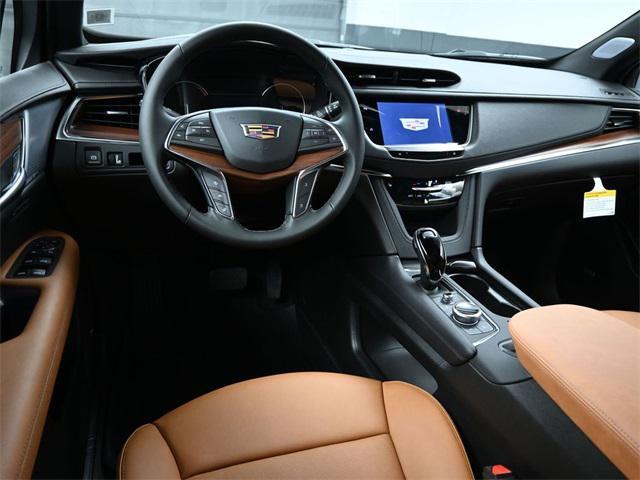 new 2025 Cadillac XT5 car, priced at $55,485