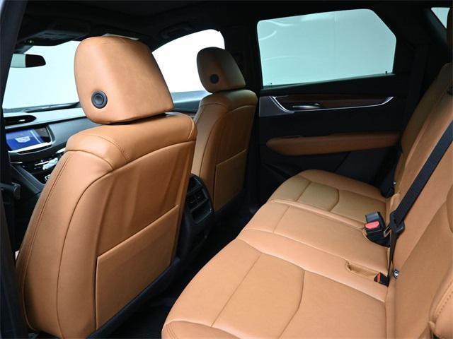 new 2025 Cadillac XT5 car, priced at $55,485