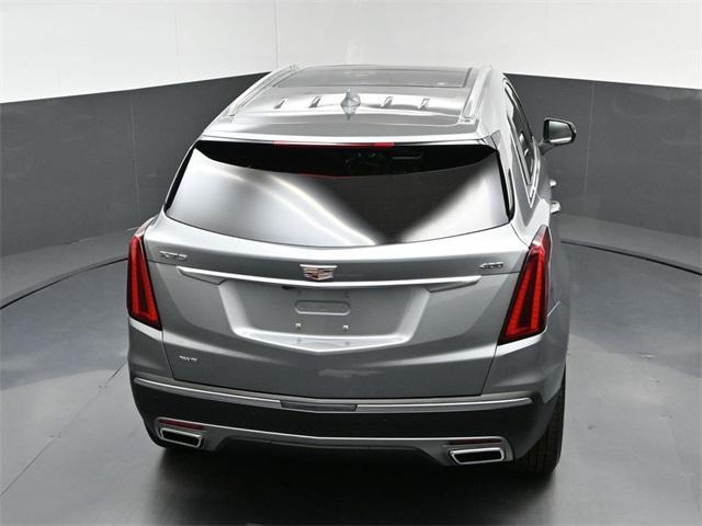 new 2025 Cadillac XT5 car, priced at $55,485