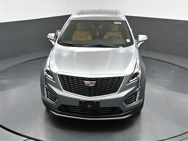 new 2025 Cadillac XT5 car, priced at $55,485