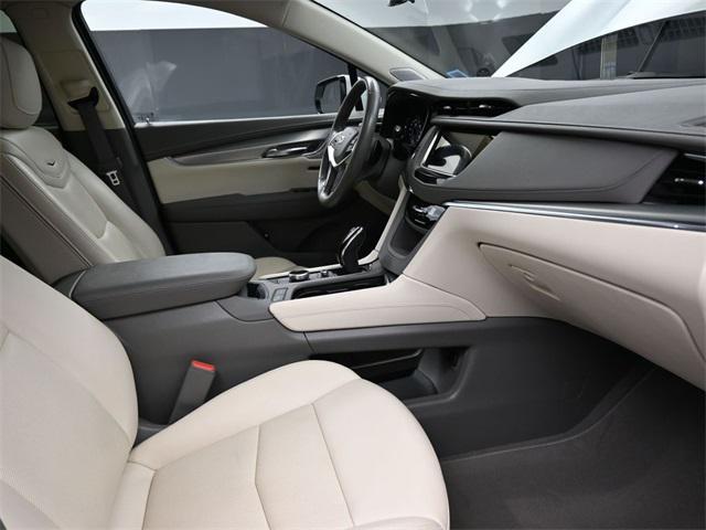 used 2022 Cadillac XT5 car, priced at $33,402