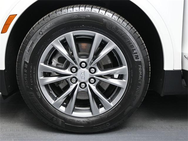 used 2022 Cadillac XT5 car, priced at $33,402
