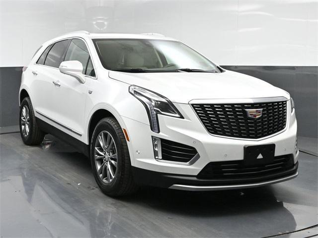 used 2022 Cadillac XT5 car, priced at $33,402