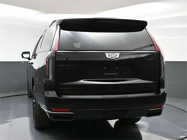 new 2024 Cadillac Escalade ESV car