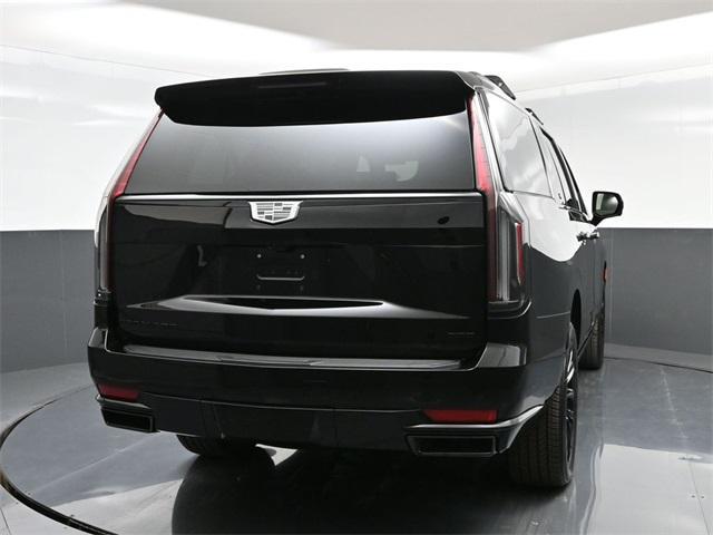 new 2024 Cadillac Escalade ESV car