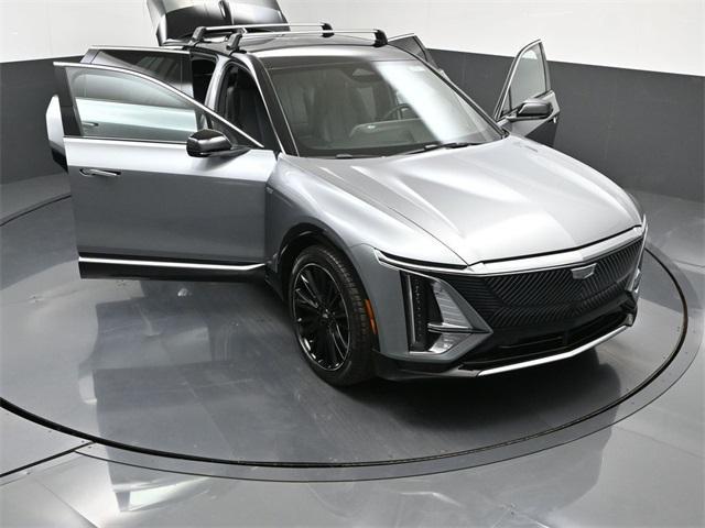 new 2025 Cadillac LYRIQ car, priced at $67,230