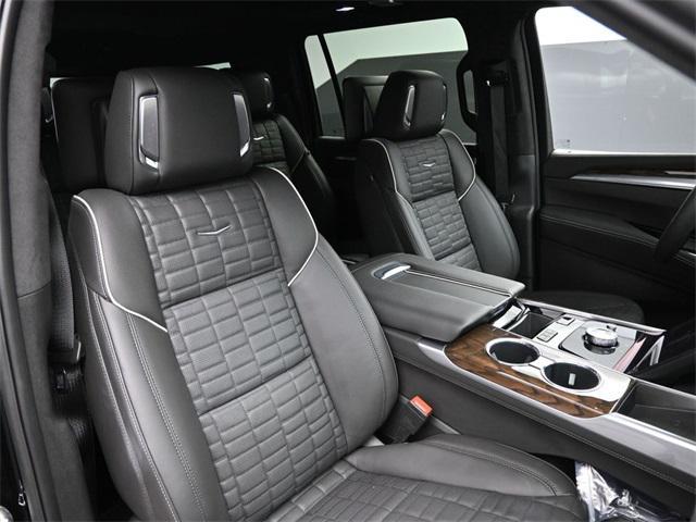 new 2025 Cadillac Escalade ESV car
