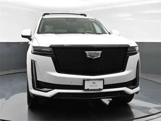 new 2024 Cadillac Escalade ESV car