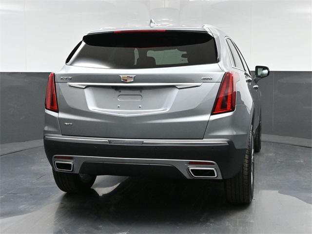 new 2025 Cadillac XT5 car, priced at $55,385