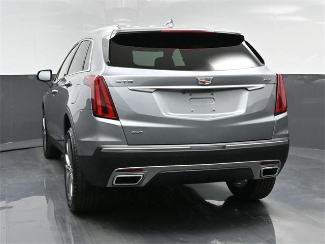 new 2025 Cadillac XT5 car, priced at $55,385