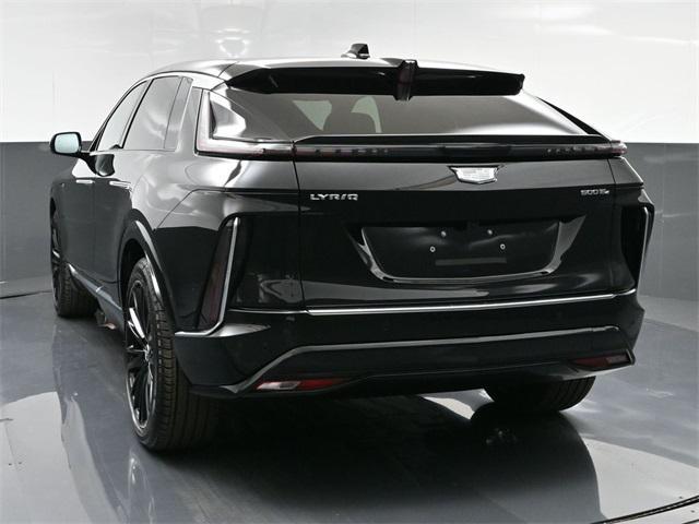 new 2025 Cadillac LYRIQ car