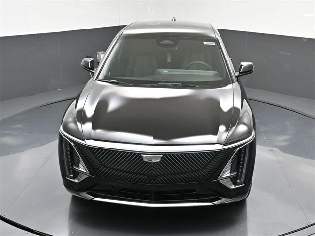 new 2025 Cadillac LYRIQ car