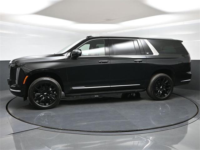 new 2025 Cadillac Escalade ESV car