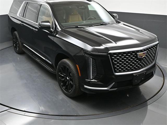 new 2025 Cadillac Escalade ESV car