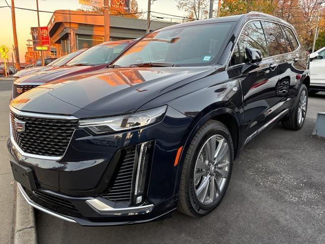 used 2022 Cadillac XT6 car, priced at $36,637