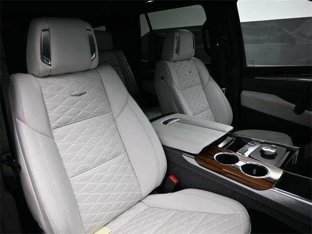 new 2025 Cadillac Escalade car