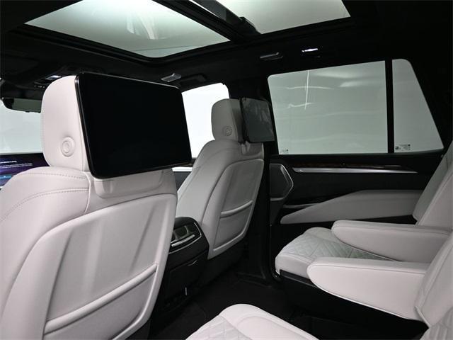 new 2025 Cadillac Escalade car