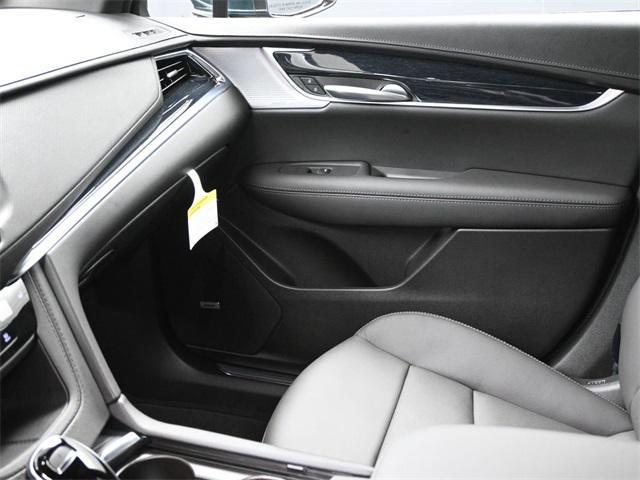 new 2025 Cadillac XT5 car