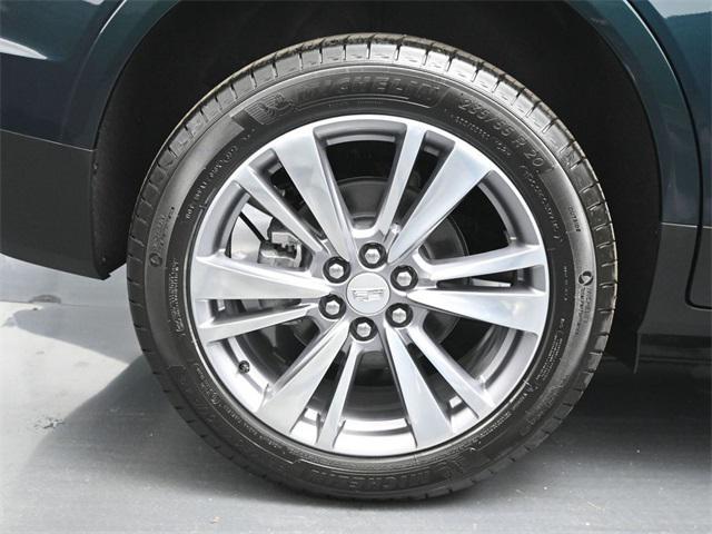 new 2025 Cadillac XT5 car