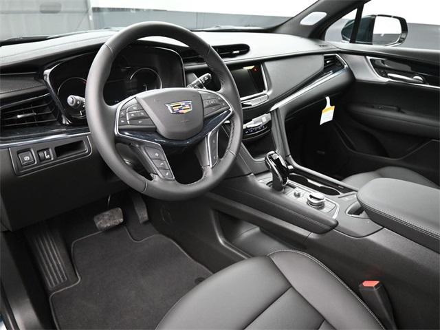 new 2025 Cadillac XT5 car