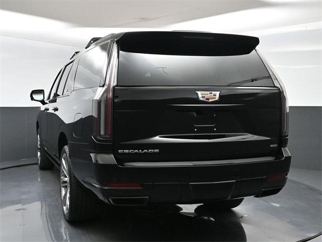 new 2025 Cadillac Escalade ESV car