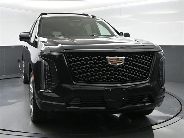new 2025 Cadillac Escalade ESV car