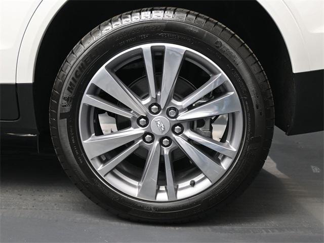 new 2025 Cadillac XT5 car