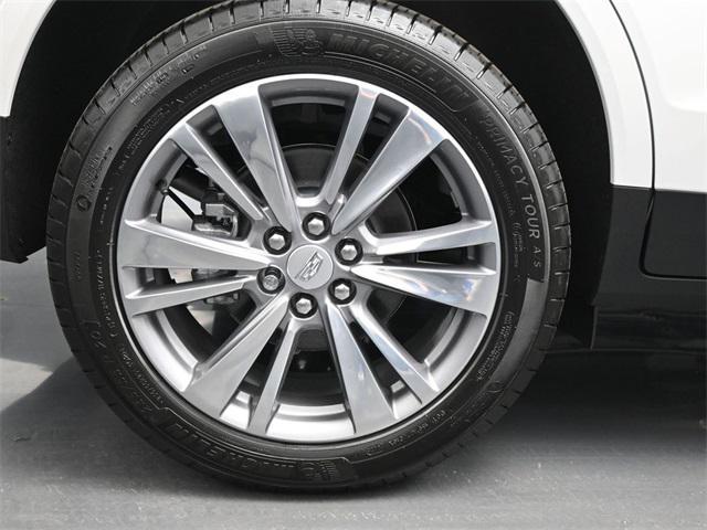 new 2025 Cadillac XT5 car