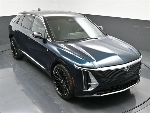 new 2025 Cadillac LYRIQ car, priced at $67,405