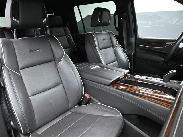 used 2022 Cadillac Escalade ESV car, priced at $72,990