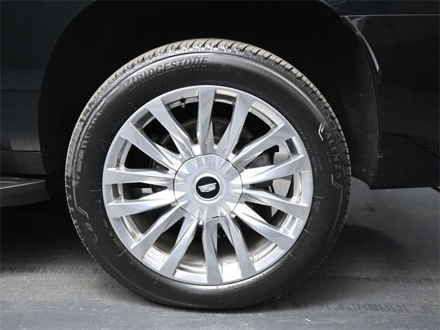 used 2022 Cadillac Escalade ESV car, priced at $72,990