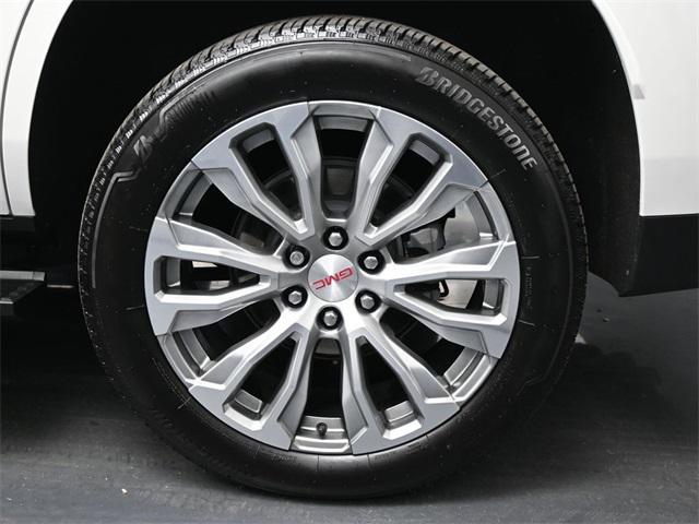 used 2024 GMC Yukon car, priced at $77,990