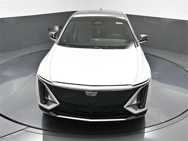 new 2025 Cadillac LYRIQ car, priced at $67,610