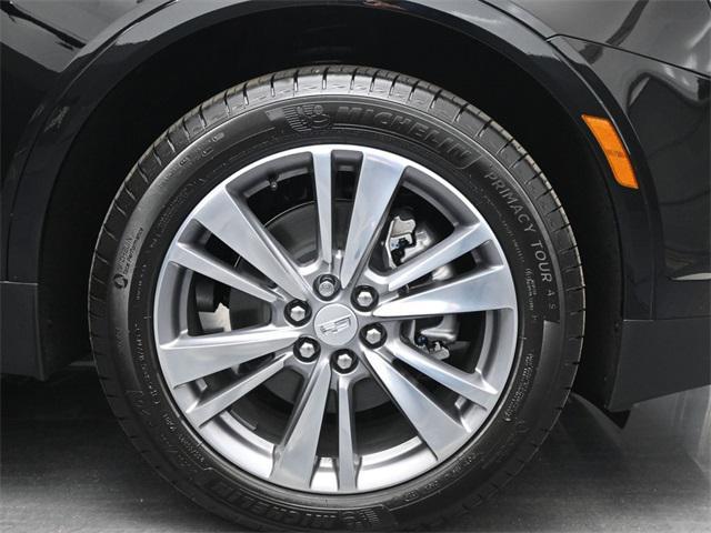 new 2025 Cadillac XT5 car, priced at $56,110