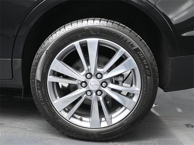 new 2025 Cadillac XT5 car, priced at $56,110