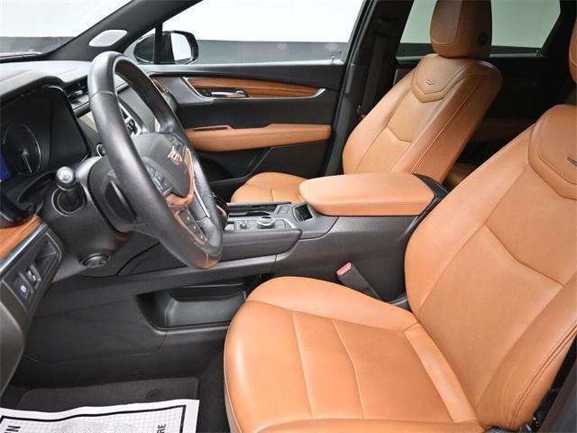 used 2022 Cadillac XT5 car, priced at $32,589