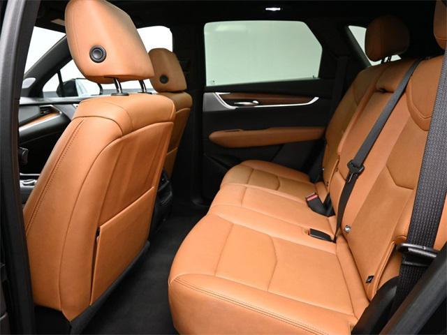 used 2022 Cadillac XT5 car, priced at $29,904