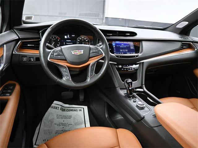 used 2022 Cadillac XT5 car, priced at $29,904