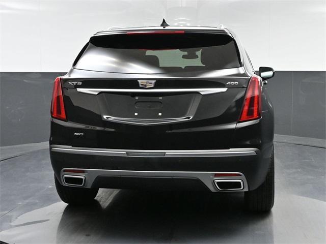 used 2022 Cadillac XT5 car, priced at $32,589