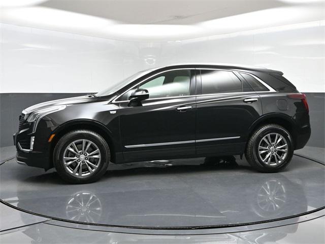 used 2022 Cadillac XT5 car, priced at $29,904