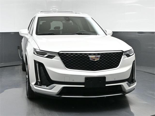 used 2022 Cadillac XT6 car