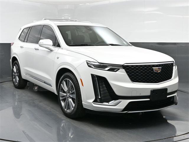 used 2022 Cadillac XT6 car