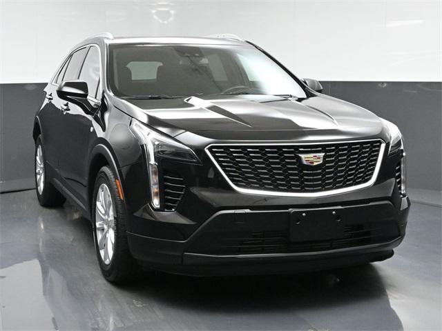 used 2023 Cadillac XT4 car, priced at $26,394