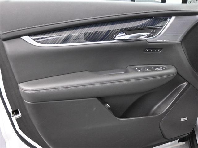 used 2022 Cadillac XT6 car, priced at $36,995