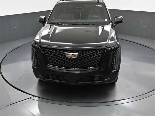 new 2025 Cadillac Escalade car
