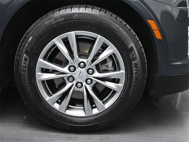used 2022 Cadillac XT5 car, priced at $33,386