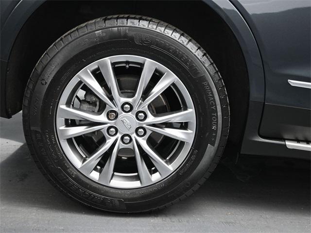 used 2022 Cadillac XT5 car, priced at $33,386