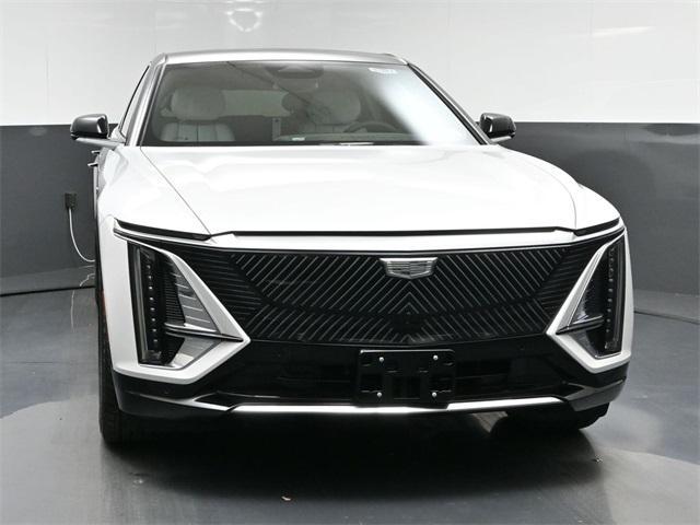 new 2025 Cadillac LYRIQ car, priced at $69,010